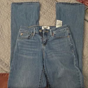 Boot cut jeans